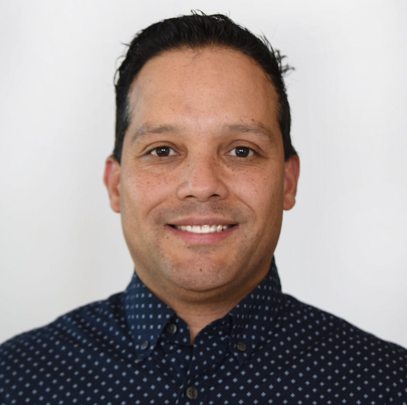 Roberto a. Palomares