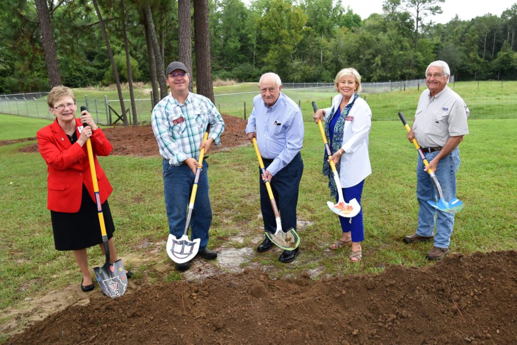 CVM breaks ground on new Farm Animal Veterinary Medical Center on the