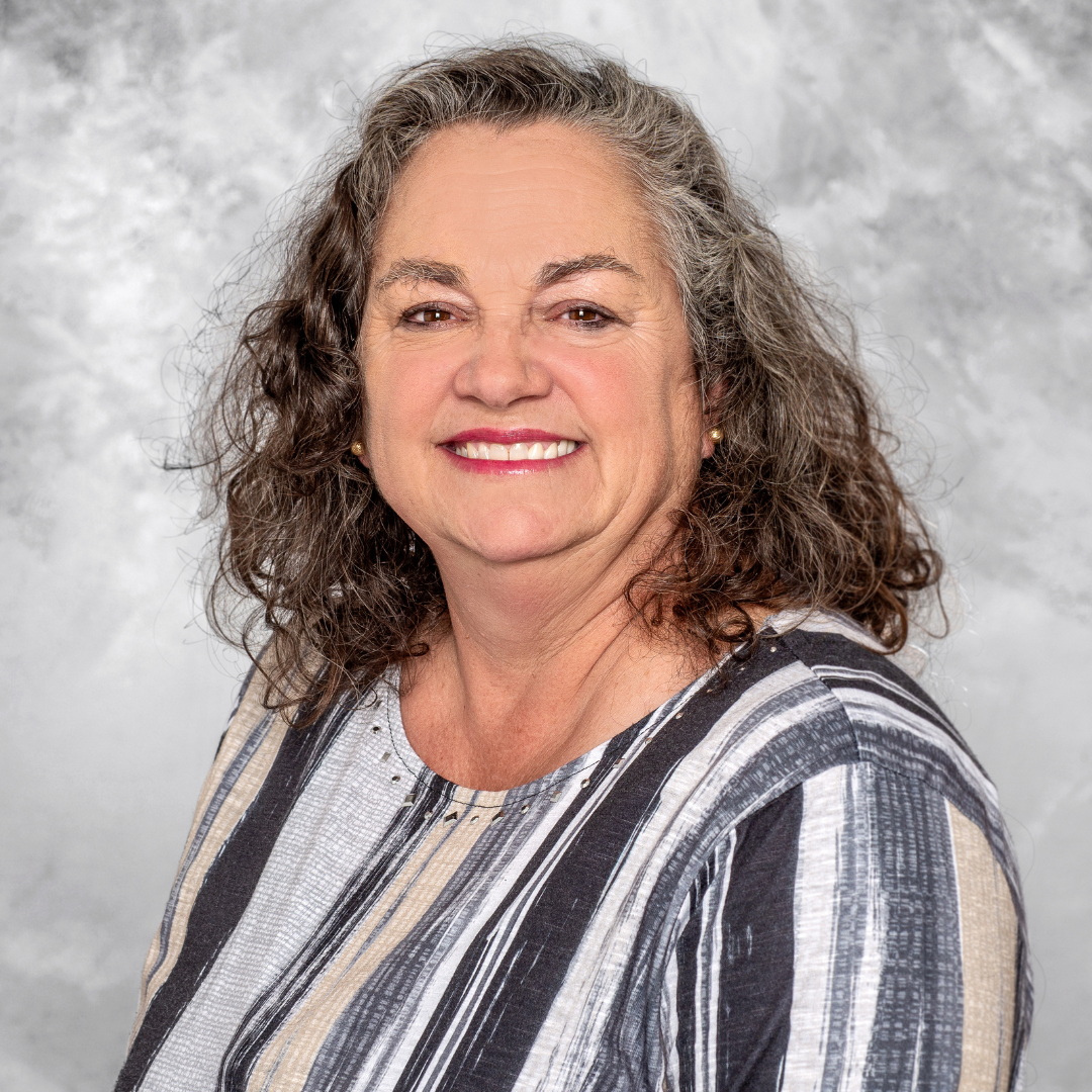 Angie mcdaniel headshot