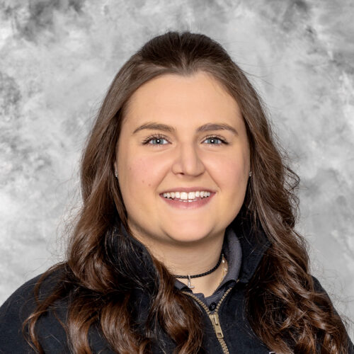 Alexa bish-jones headshot