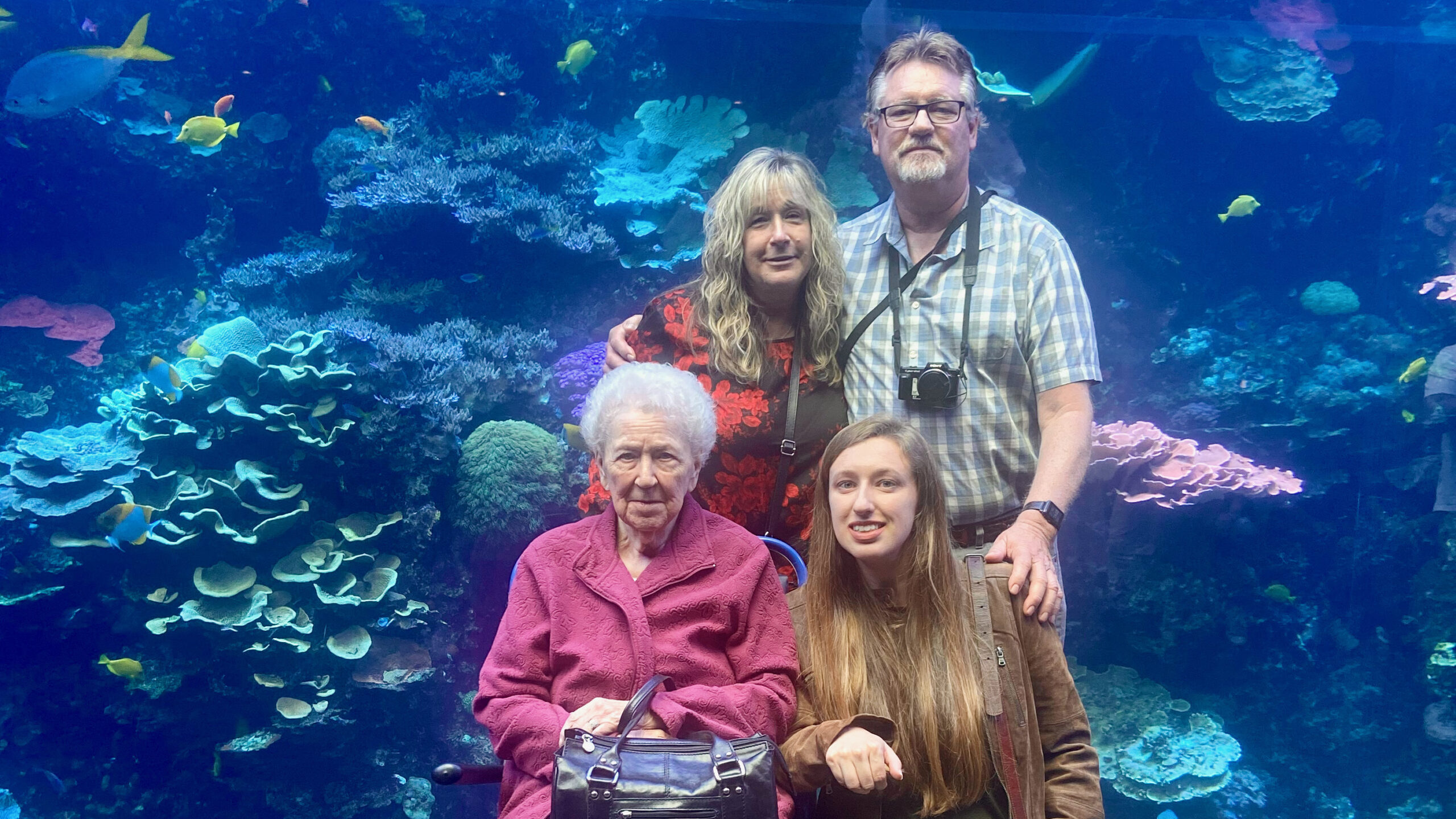 A family photo at the Georgia Aquarium