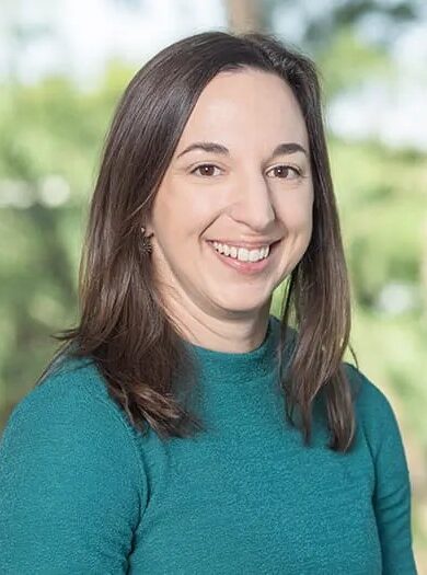 Rachel Kovac headshot